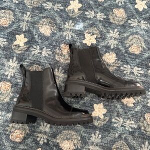 Authentic Chloé boots brand new amazing condition